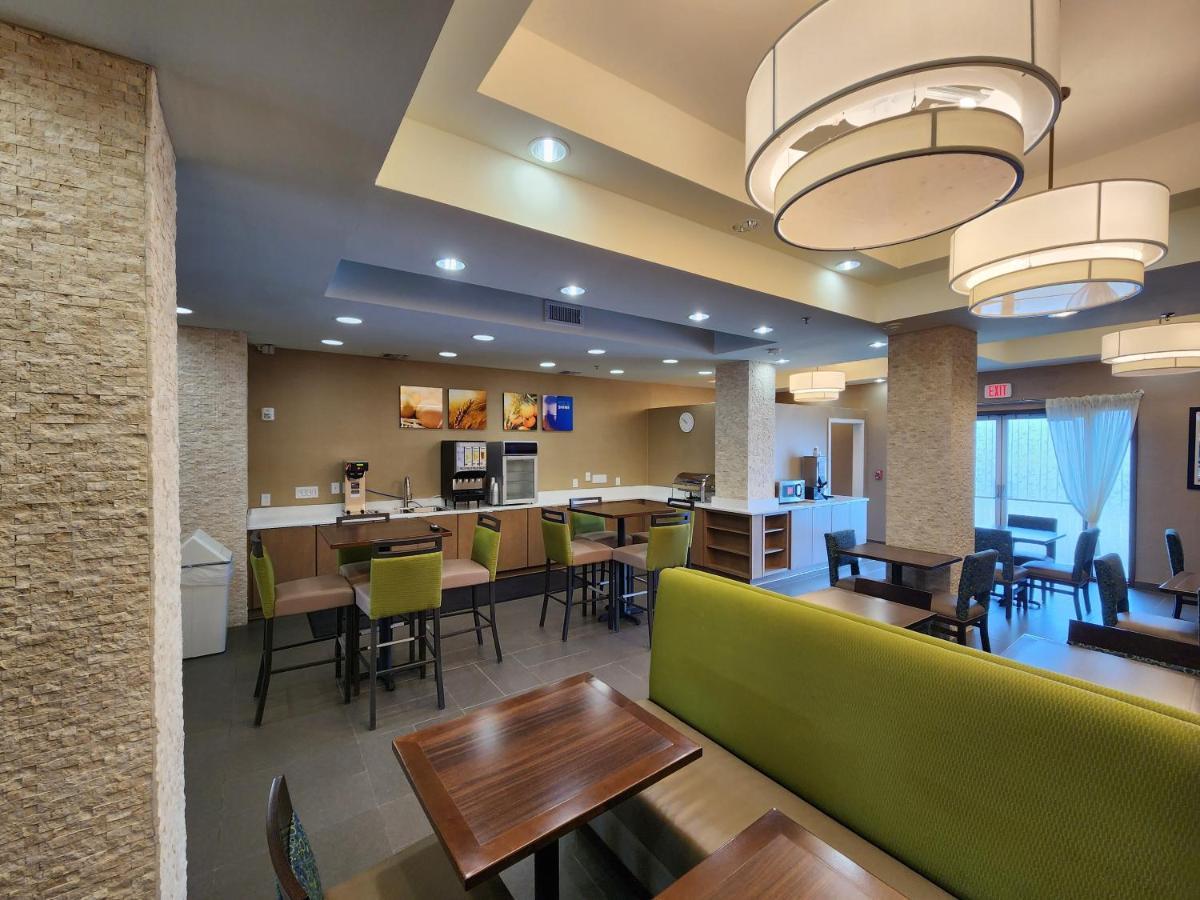 Comfort Suites New Orleans East Eksteriør billede