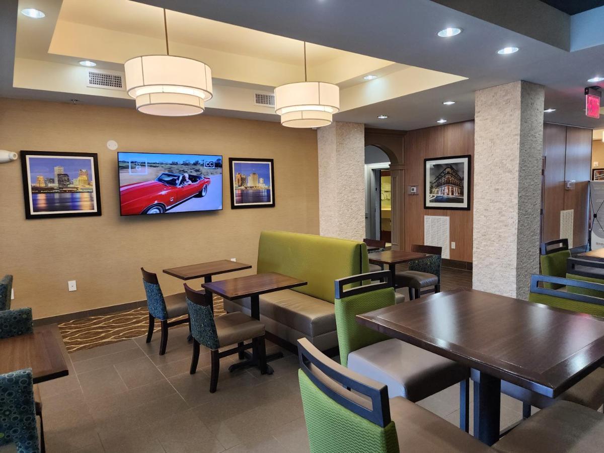 Comfort Suites New Orleans East Eksteriør billede