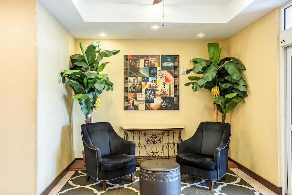 Comfort Suites New Orleans East Eksteriør billede