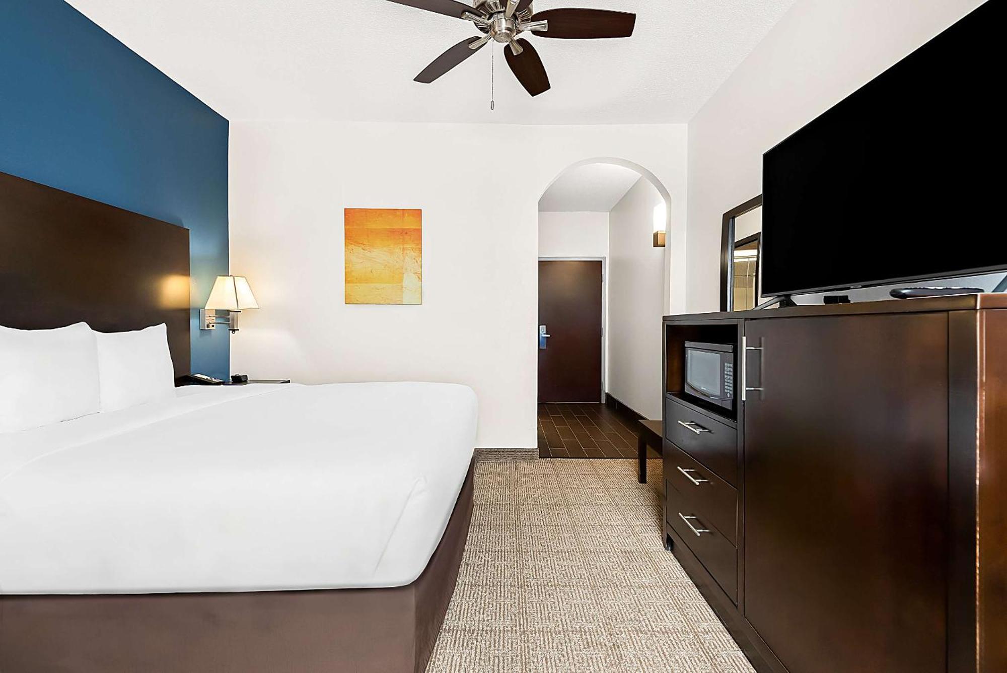 Comfort Suites New Orleans East Eksteriør billede