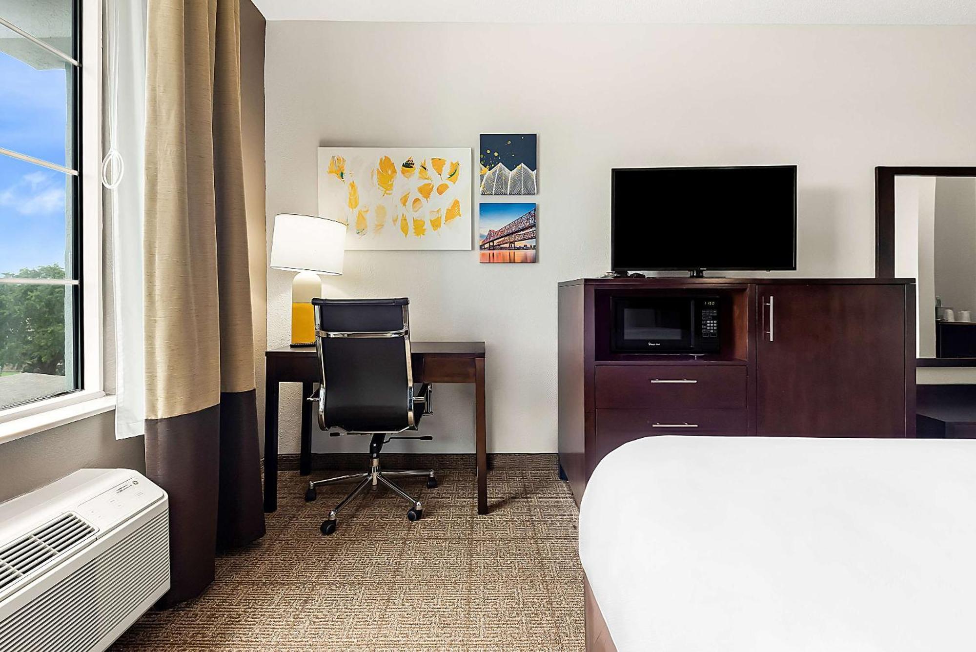 Comfort Suites New Orleans East Eksteriør billede
