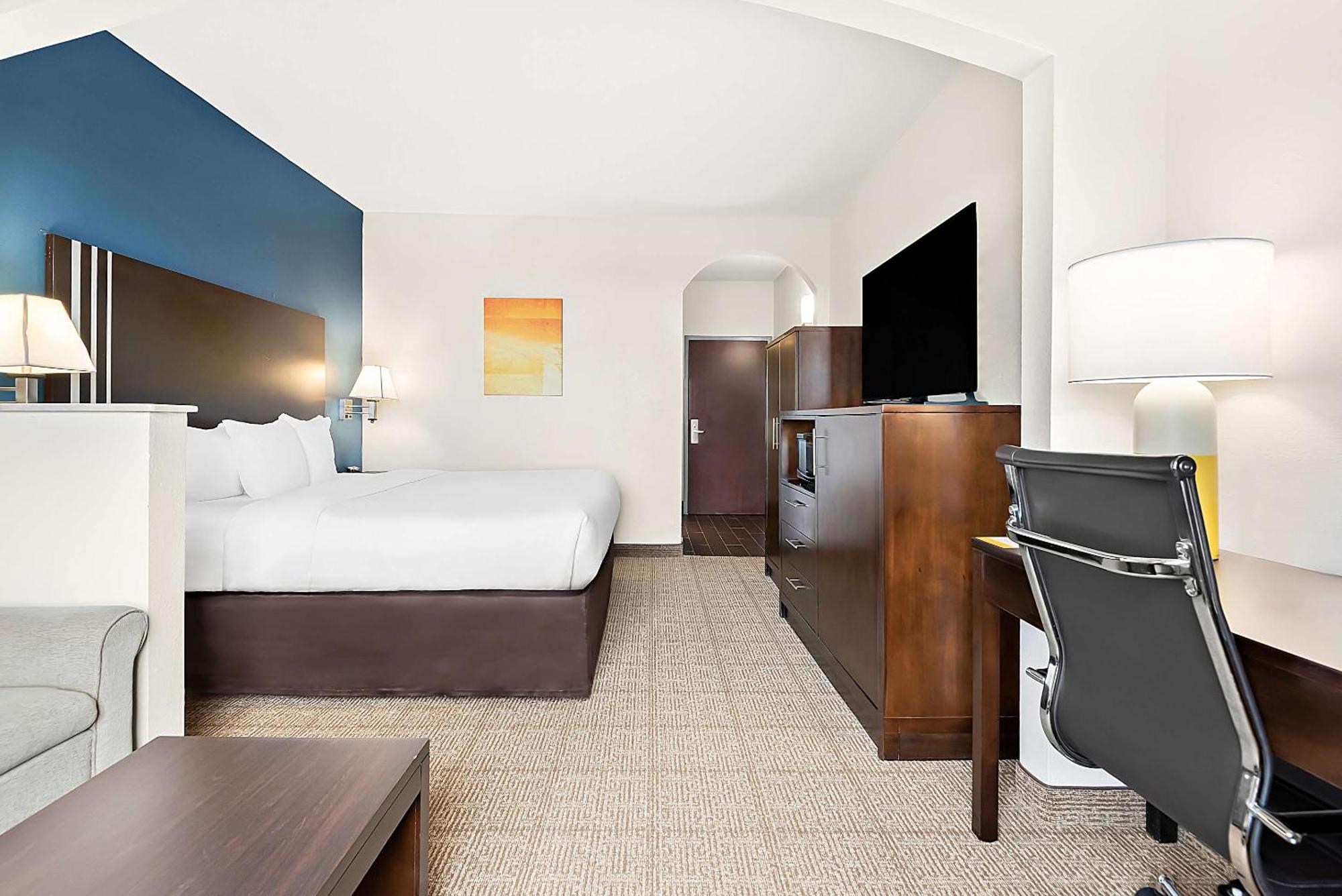 Comfort Suites New Orleans East Eksteriør billede